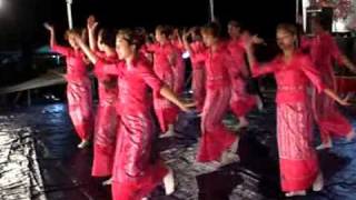 Tai Traditional Dance Competition 1 Tai New Year 2103  Nam Kham [upl. by Adolphe]