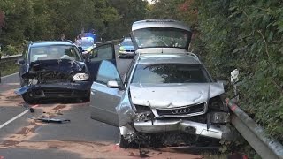 Frontalzusamenstoß 2 PKW  3 Verletzte in WachtbergPech am 151016 [upl. by Aydin]