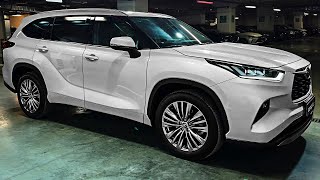 2024 Toyota Highlander  ThreeRow Family Friendly SUV [upl. by Aitrop]