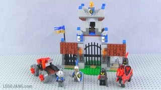 LEGO Castle Gatehouse Raid 70402 set review [upl. by Leinadnhoj204]