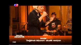 MODELDağılmak İstiyorum  Kral Pop Akustik [upl. by Anialad419]