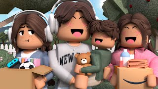 Family Moves to Bloxburg NEW BEGINNING  Roblox Bloxburg Roleplay [upl. by Gambrill]