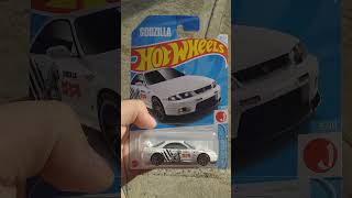 Hot Wheels Nissan Skyline GTR BCNR33 Godzilla [upl. by Notyad]