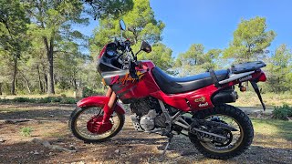 Honda Dominator  INTENTO llegar al INCREIBLE pueblo de SIURANA [upl. by Bullard105]