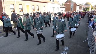 Klompenkirmes 2024 in GrevenbroichElsen Aufmarsch zur Parade [upl. by Dabbs]