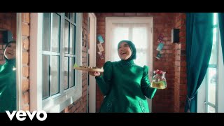 Ernie Zakri  HAHAHAHAHari Raya Official Music Video [upl. by Ilaw364]