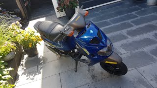 Piaggio zip sp 1996 H2O Yasuni c30 walkaround [upl. by Solim]