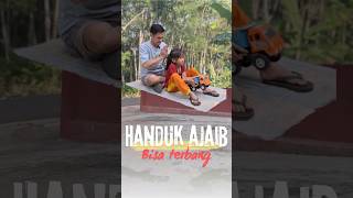 Handuk ajaib bisa terbang [upl. by Yllom960]