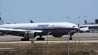 Malaysia Airlines Boeing 777200ER 9MMRA Landing at LAX [upl. by Aihsinat555]