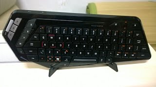 Smallest Touch Typeable Media Keyboard MadCatz StrikeM  STRIKE M  Strike M Keyboard Review [upl. by Goetz]