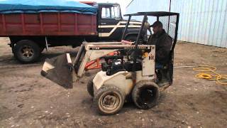 International 4120 Skid Steer [upl. by Ellehcal]