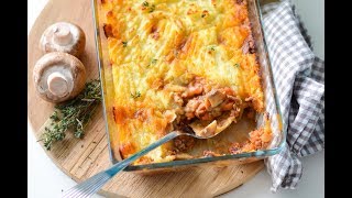 Cottage Pie ovenschotel met aardappel en gehakt  Recept  Bettys Kitchen [upl. by Bondon]