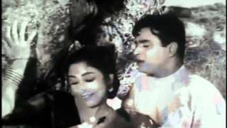 YouTube TUMHEIN PAAKE HUMNE JAHAN PA LIYA HEY HD RAFI n ASHA FILM GEHRA DAAG [upl. by Ttsepmet475]