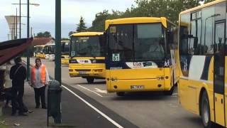 Machecoul  Départ des cars scolaires à la gare routière [upl. by Denny782]