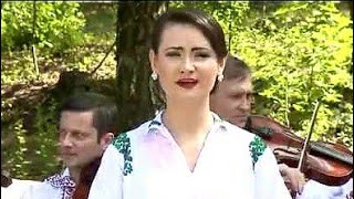 ALINA MUNTEANU  La crucea de piatră [upl. by Phil354]