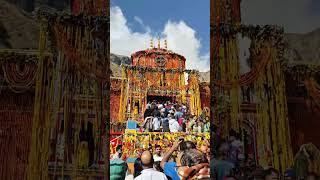 Badrinath temple chardhamyatra explore uttarakhand joshimath mana [upl. by Azer]