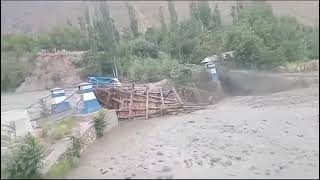 The flood water in Upper Chitral washed away the communication bridge chitral bridge rain [upl. by Leahcim816]