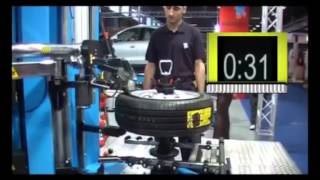 Ravaglioli Fully Automatic Tyre Changer [upl. by Lenora]