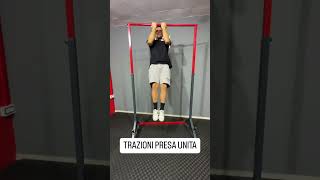 SCHIENA 8 eserciziSchienaForte Dorsali Allenamento Fitness Trazioni VitaSana Forza Muscoli [upl. by Senior262]