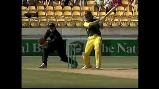 BRUTE POWER Andrew Symonds 156 vs NZ  8 sixes and 12 fours [upl. by Lampert535]