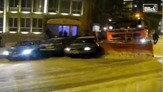 Snow plough skids into row of parked cars [upl. by Marlon]