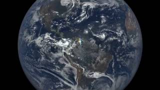 Les flashs lumineux de la Terre observés par DSCOVR EPIC [upl. by Goodill]