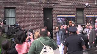 Jim Carrey exiting final Letterman Show [upl. by Stockton]