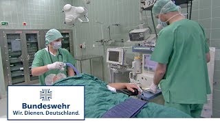 Anästhesie und Intensivpflege – Auf Station im Bundeswehrkrankenhaus Hamburg [upl. by Thomajan]