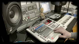 Synths in a Minute Roland MC808 [upl. by Jaf]