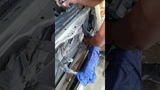 How to pull out radiator Toyota Innova [upl. by Anivid]