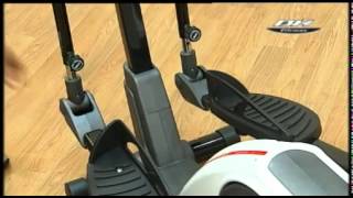 BH Fitness WalkFit Bicicleta elíptica [upl. by Twyla]