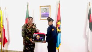 DG BNCC Brigadier General Nahidul Islam KhanBSPndcpsc presenting a gift to DD Air Wing [upl. by Ahsinod691]