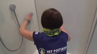 Douche schoonmaken en douchekop ontkalken  Vraag het aan Liesbeth [upl. by Ynnel]