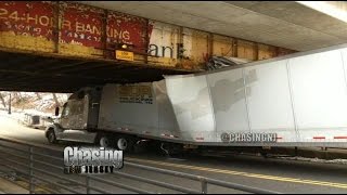 Trucks Constantly Getting Caught At Low Clearance Bridge In Metuchen [upl. by Jaret]