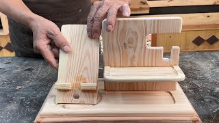 Awesome Woodworking  How To Make A Phone Charging Station And Headphone Stand For Your Desk [upl. by Noe]