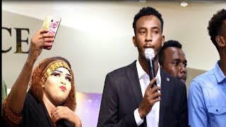 Xariir Axmed 2018 Live showgii Suldaan Sareer Muqdisho [upl. by Nereus588]