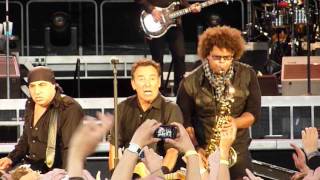 Bruce Springsteen  Hampden Park Glasgow 2013  Rosalita quot Come Out Tonight quot  Close up footage [upl. by Eilime436]