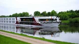 Kreuzfahrtschiff auf dem MainDonauKanal [upl. by Dusa]