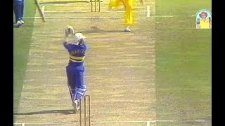 What a player Aravinda De Silvas three brilliant 6s vs Australia ODI Adelaide Oval 198990 [upl. by Popelka325]