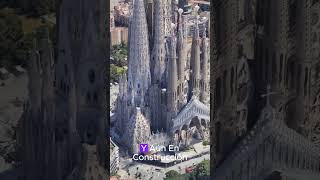 Visite la Sagrada Familia [upl. by Carole369]