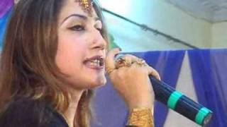 Pashto New Song 20102011 Chrtha Baran Nashi By Urooj Mohmand at Musafar Award Show 2010 [upl. by Asir]