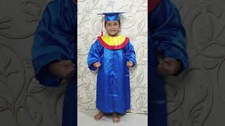 baju toga wisuda anak tk sd warna biru jubah topi samir kuning kalung list merang bahan lembut berki [upl. by Sancha]