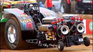 Tomah Tractor Pull  7500 Modified Tractors session 2 [upl. by Novrej]