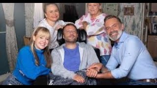 Heartwarming Reunion Beloved Coronation Street Star Reconnects with Cast After Shocking Soap Death [upl. by Bunder]