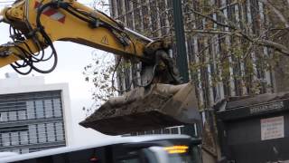 Spezialbagger für Schienen und LKW und gewackelt beil filmen [upl. by Claudius]