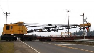 SPMW 8000 Rail Crane  Perkins Road Salem Oregon 121611 [upl. by Accebber]