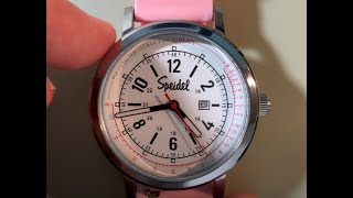 Speidel Scrub 30 Pulsometer is a watch that help doctors and nurses check your heart rate [upl. by Harihs]