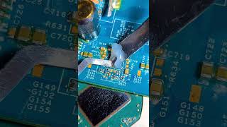 QFN SMD IC DISOLDERING shorts laptop repair [upl. by Theurich]