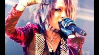 the GazettE  Tour Finale Tokyo Dome26122010 [upl. by Yleak]