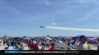 Bethpage Air Show resumes following Saturdays washout [upl. by Drusy]